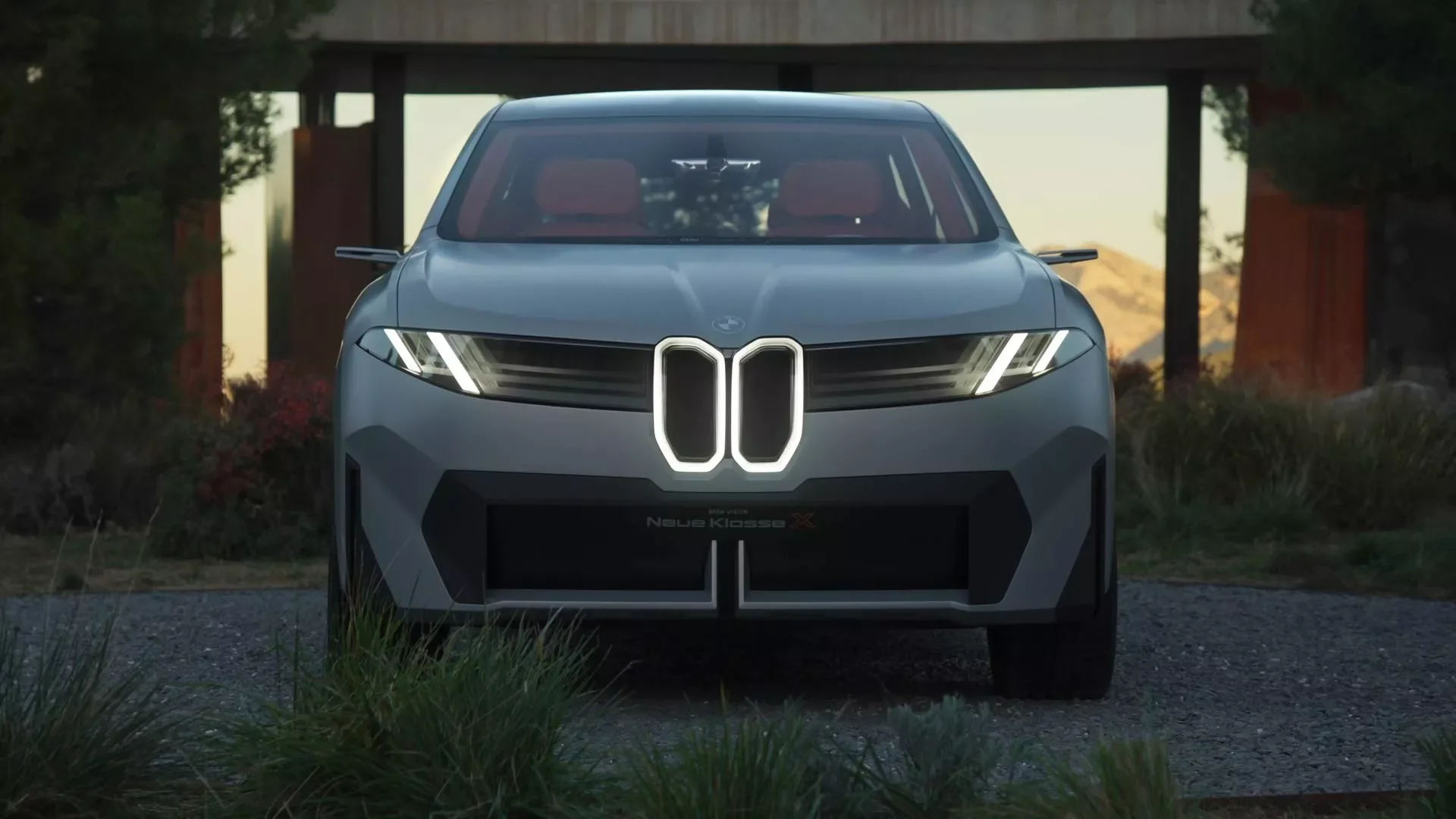 BMW ノイエ・クラッセとは 1962年の原点と次世代EV iX3の全体像