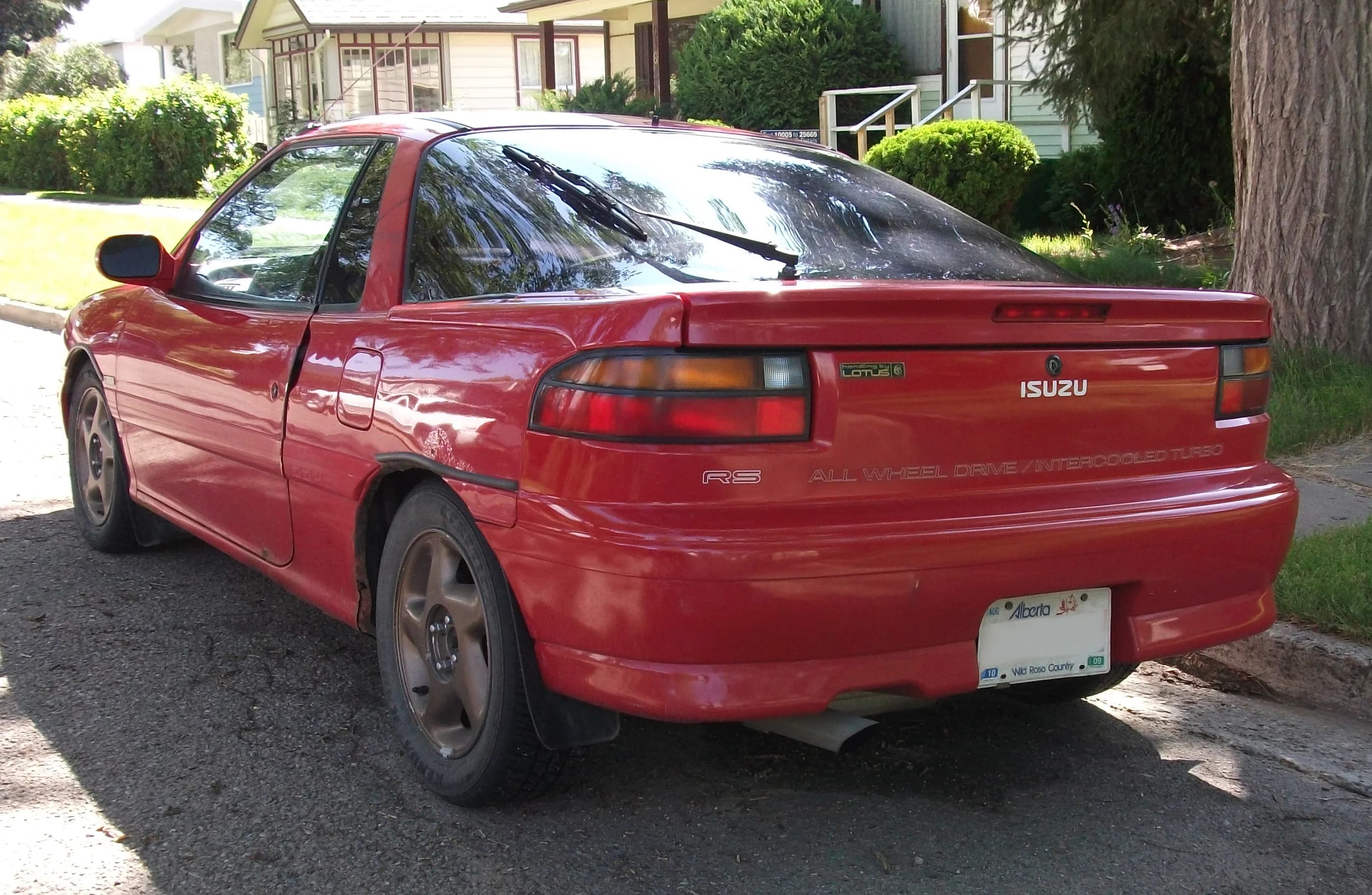 1991年型いすゞ・インパルス RS ターボ リアビュー