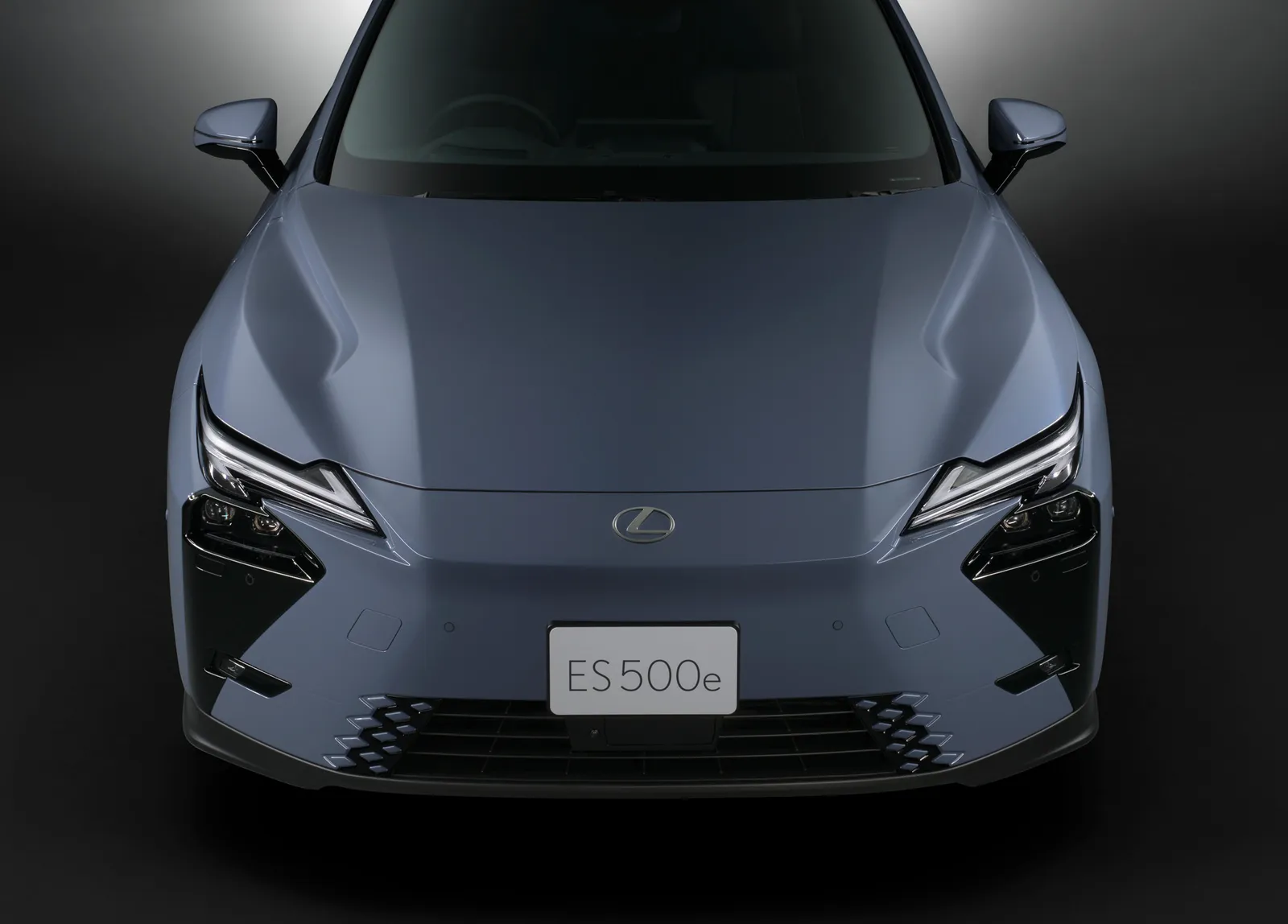新型レクサスES発売 BEV航続670km・全7グレード790万円から