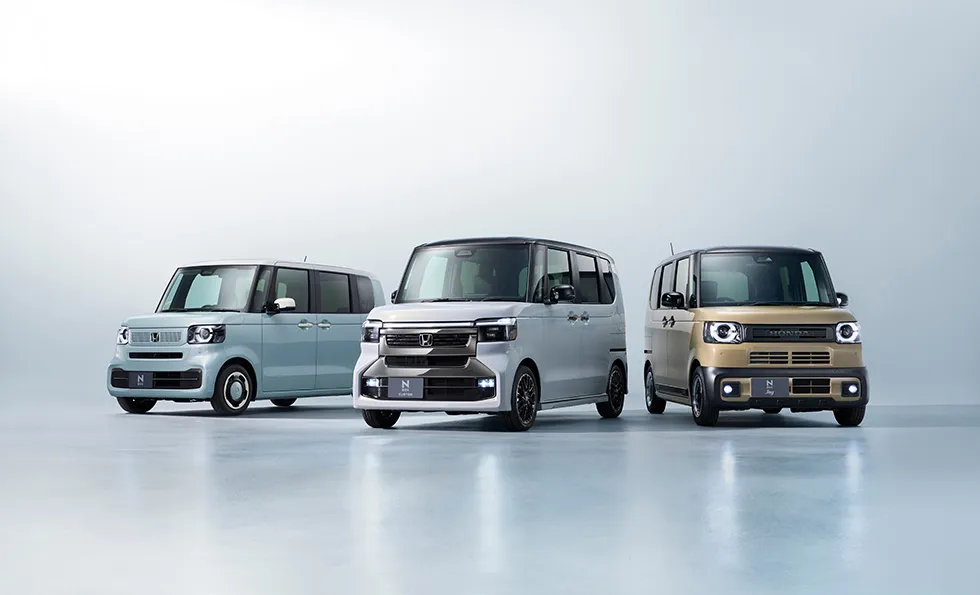 N-BOX一部改良で発売、CUSTOMはフロントとインテリアを刷新