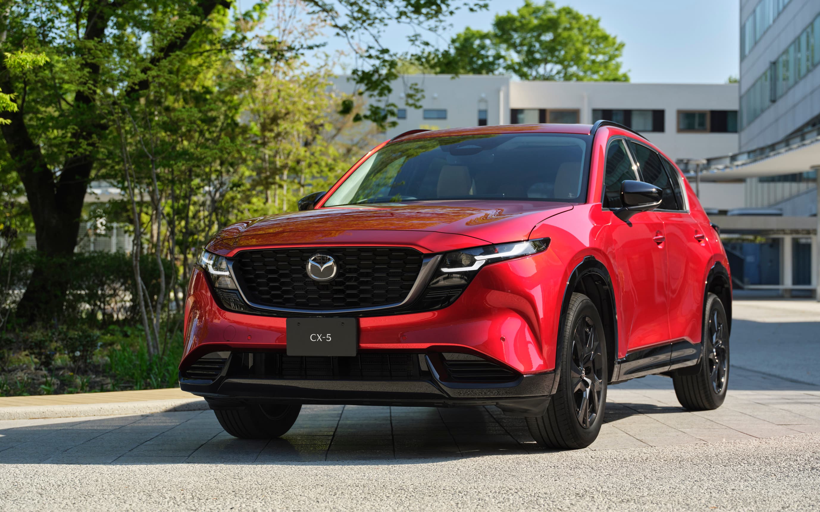 新型MAZDA CX-5 発売 約10年ぶり全面刷新の進化点と価格